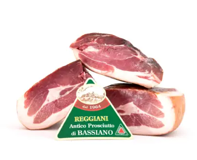 Prosciutto di Bassiano “Classico” 16 mesi, 3kg, senza osso "fiocco"