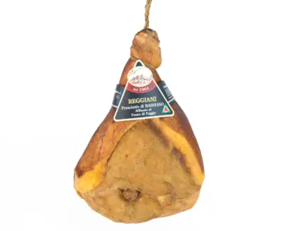 Prosciutto di Bassiano Affinato al Fumo di Faggio, 11kg, con osso